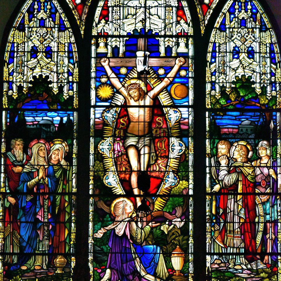 Florida-Key-West-Crucifixion-Stained-Glass-Window-961x1440